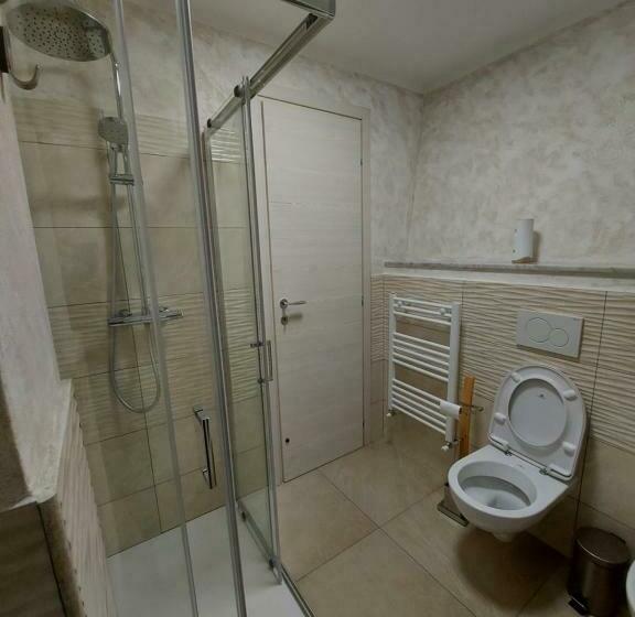 هتل Camera Matrimoniale Genova Rooms