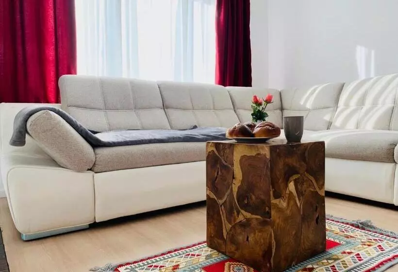 Majatalo Valea Putnei Residence  Rooms For Rent