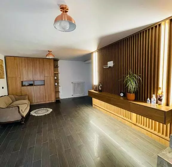 Majatalo Valea Putnei Residence  Rooms For Rent