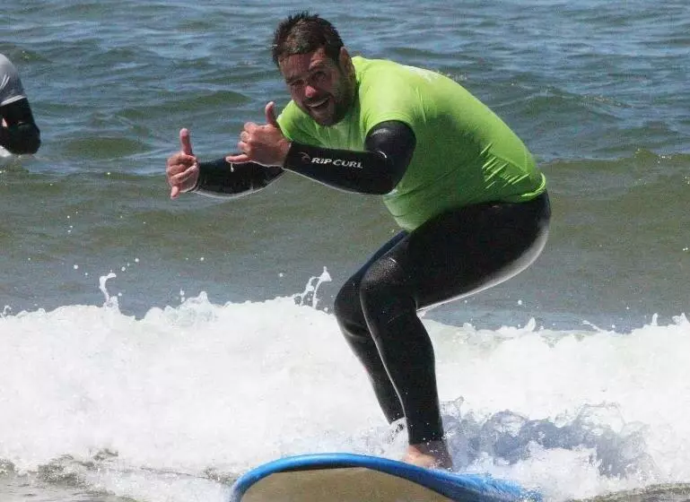 تختخواب و صبحانه Getwet Surfcamp