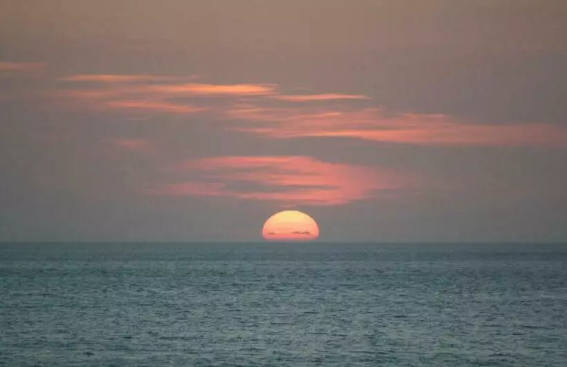 تختخواب و صبحانه Getwet Surfcamp