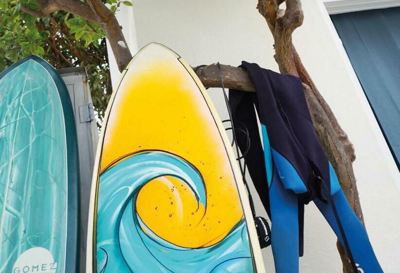 ベッドアンドブレックファースト Getwet Surfcamp