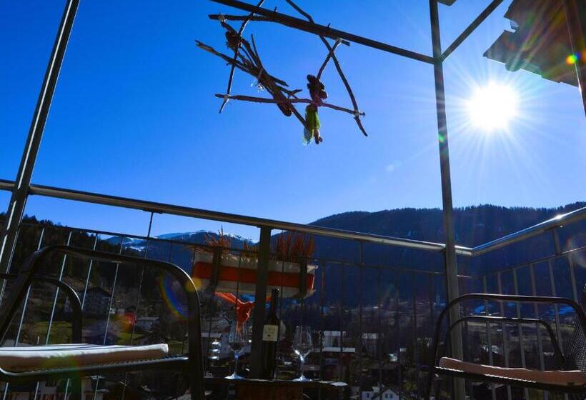 住宿加早餐  Kulinarik & Geniesser Hôtel Strauss