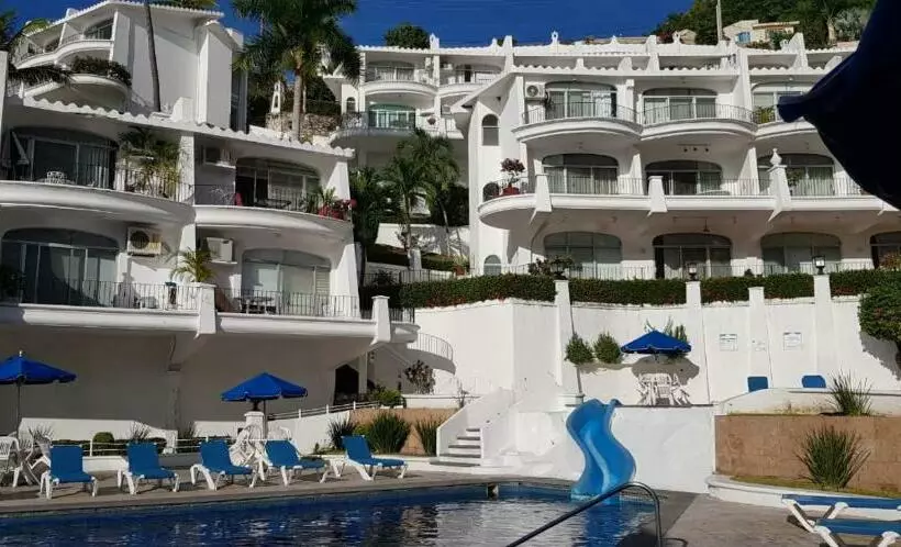 Hermoso Condominio En Bahía Manzanillo