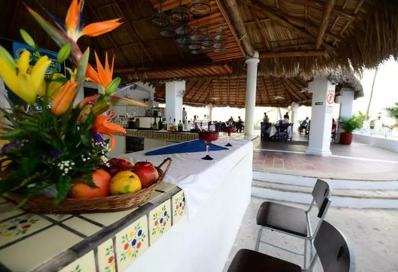 Hermoso Condominio En Bahía Manzanillo