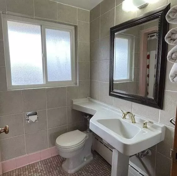 Hotelli American Inn