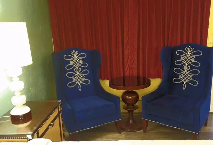 Hotelli American Inn