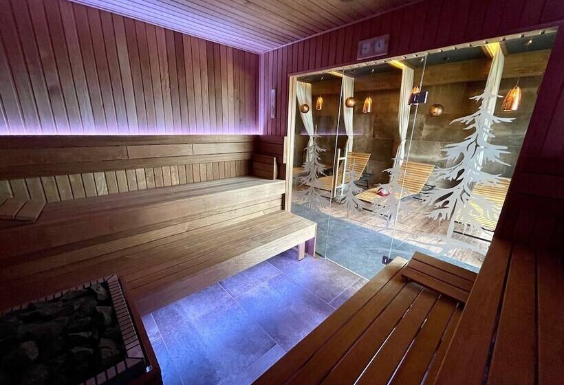 Hotel Strachan Family Jasná