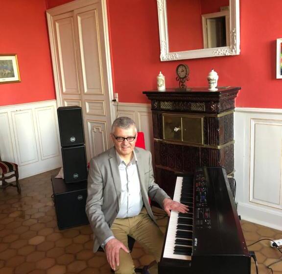 Pensiune Chambre Romantique Dans Le Château De La Bouchatte