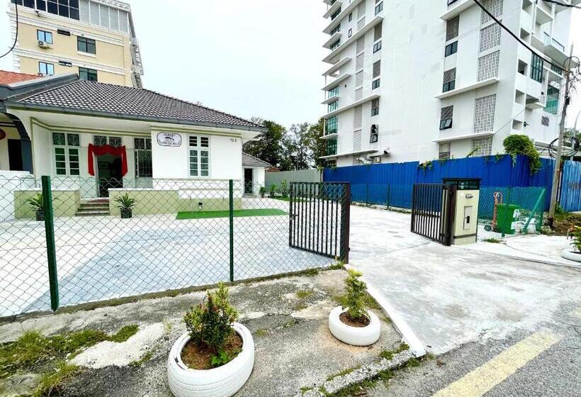 펜션 Gurney Treasure  The Vintage Villa By Little Cabin