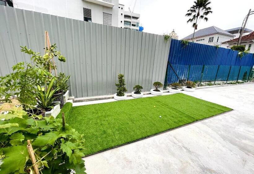 펜션 Gurney Treasure  The Vintage Villa By Little Cabin