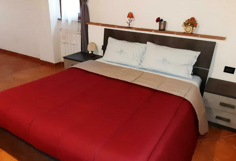 פנסיון La Casa In Giardino