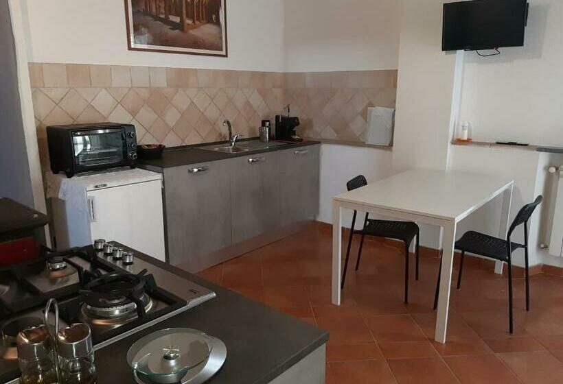 פנסיון La Casa In Giardino