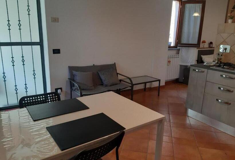 פנסיון La Casa In Giardino