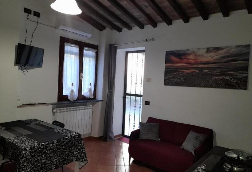 פנסיון La Casa In Giardino