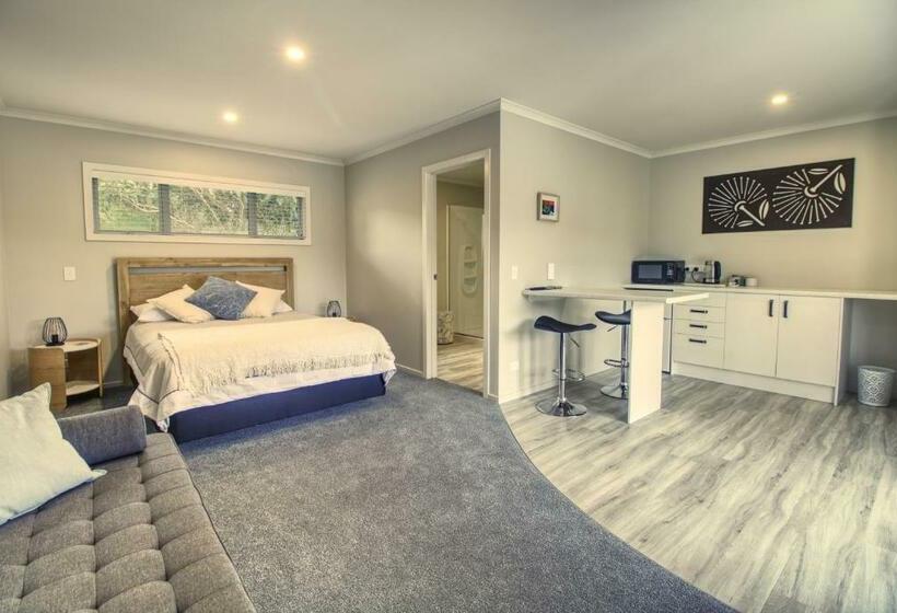 膳宿费 Marshall S Haven