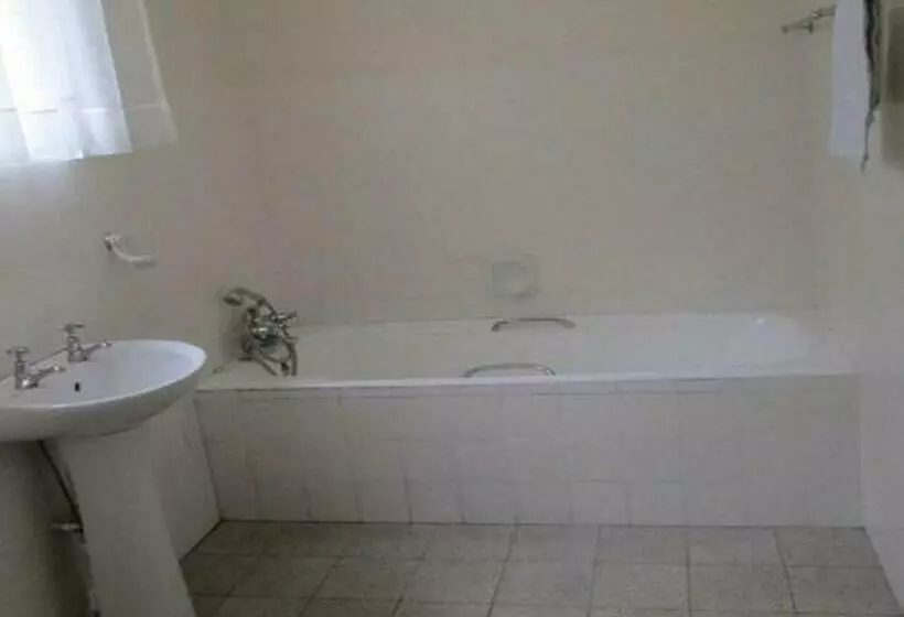 ペンション Tre Fontane Guesthouse