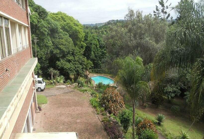 פנסיון Tre Fontane Guesthouse