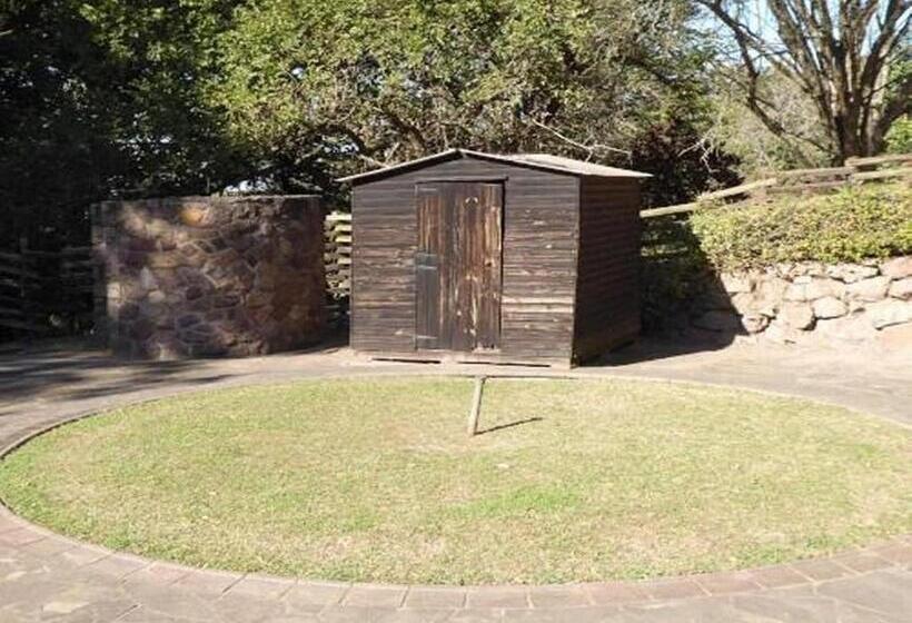 פנסיון Tre Fontane Guesthouse