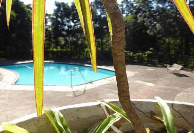 פנסיון Tre Fontane Guesthouse