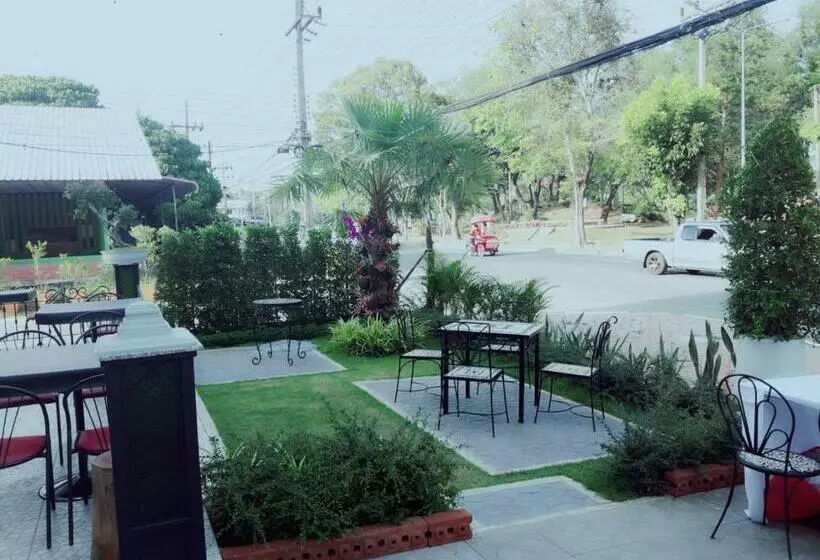 ユースホステル Lailaresidence