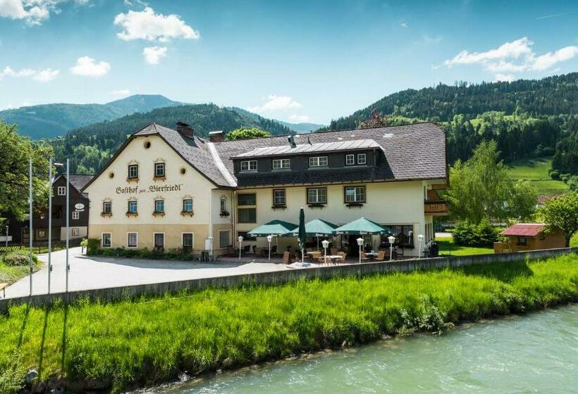 호스텔 Landgasthof Bierfriedl