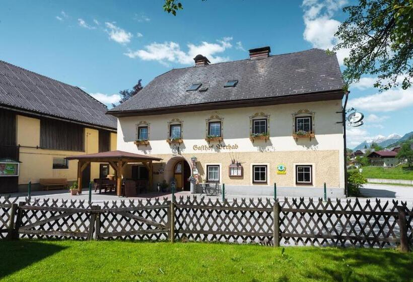 호스텔 Landgasthof Bierfriedl