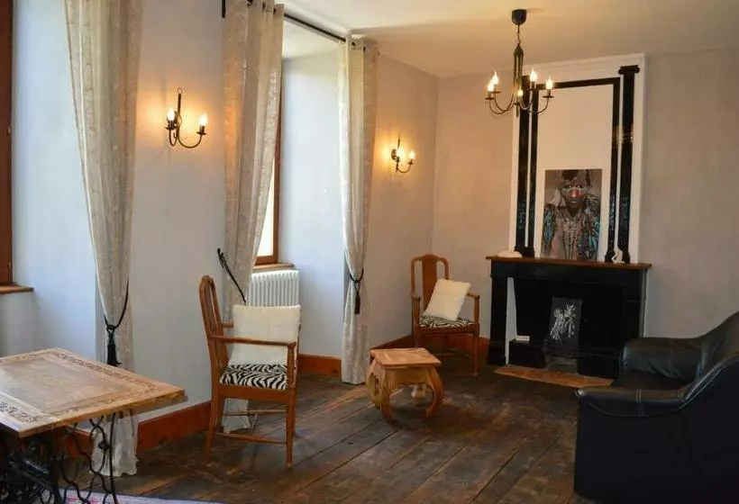 Aamiaismajoitus (B&B) Duc Manoir Chambres D Hôtes