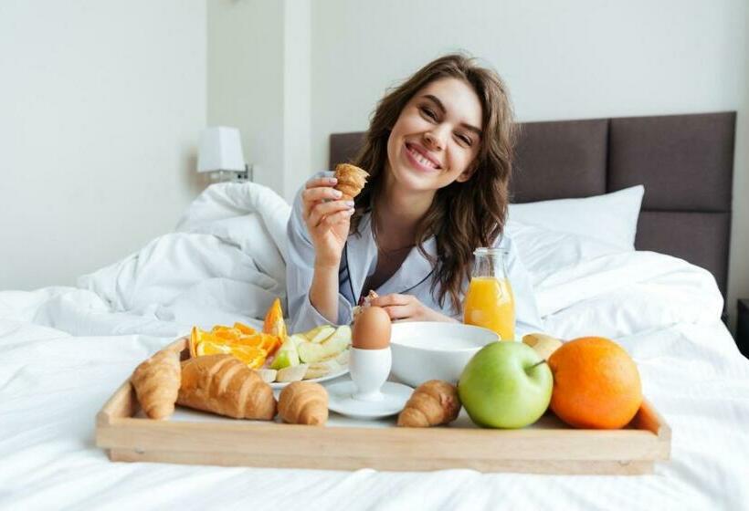 Ninfa Sul Mare Apartments 50 M E T R I Dal Mare