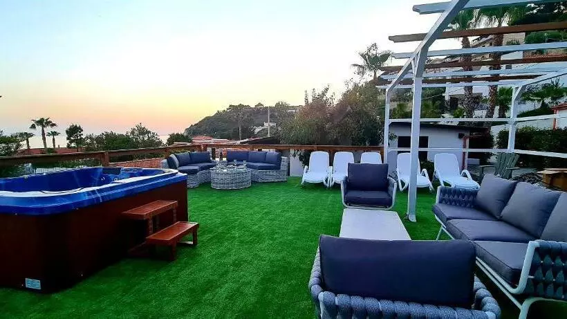 Ninfa Sul Mare Apartments   Piscina Idromassaggio 50 M E T R I Dal Mare Free Parking