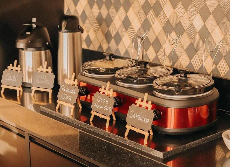 膳宿费 Pousada Quinta Dos Cabeças