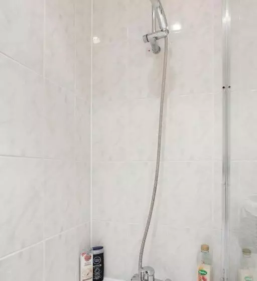Discounted Flat W Lovely Terrace Near King S Road