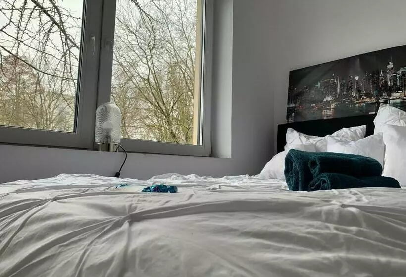 Kapselihotelli Geroweiher Doppelbettzimmer Mönchengladbach Stadtmitte