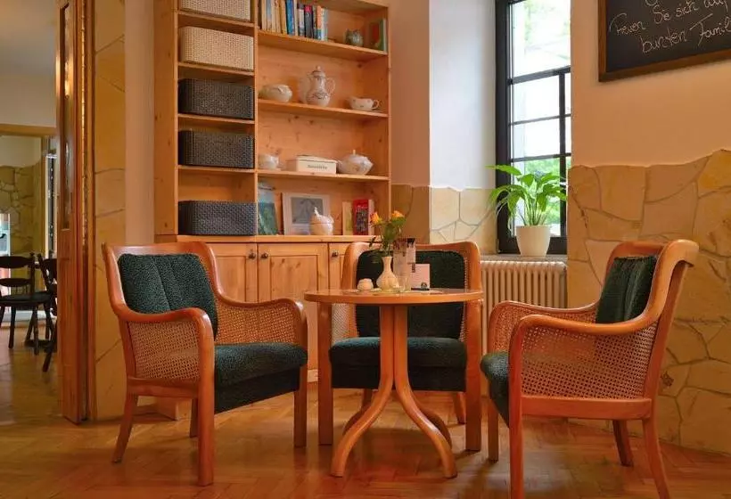 ホテル Gasthof Ungerberg