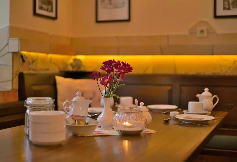 ホテル Gasthof Ungerberg