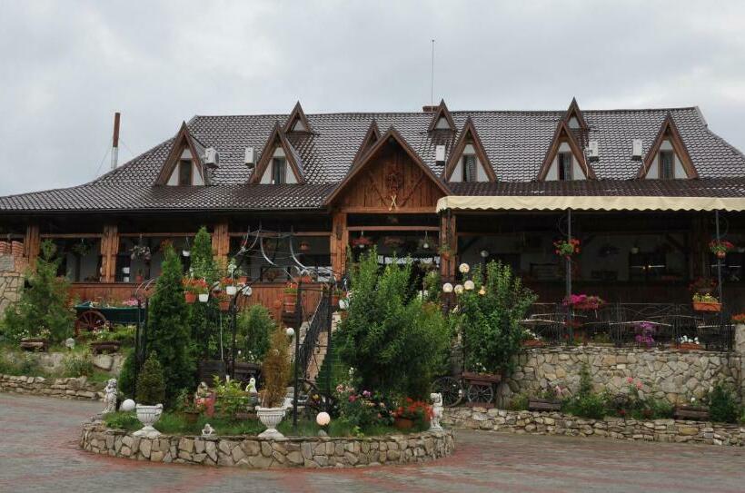 بنسيون Casa Boiereasca