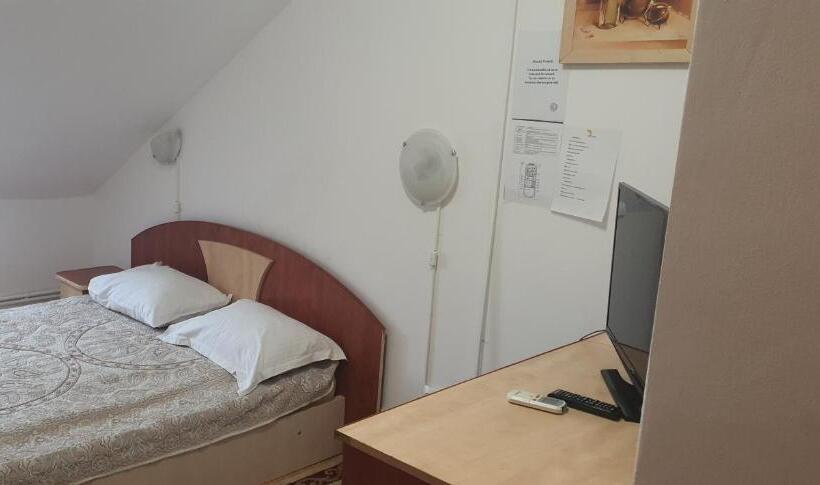 بنسيون Casa Boiereasca