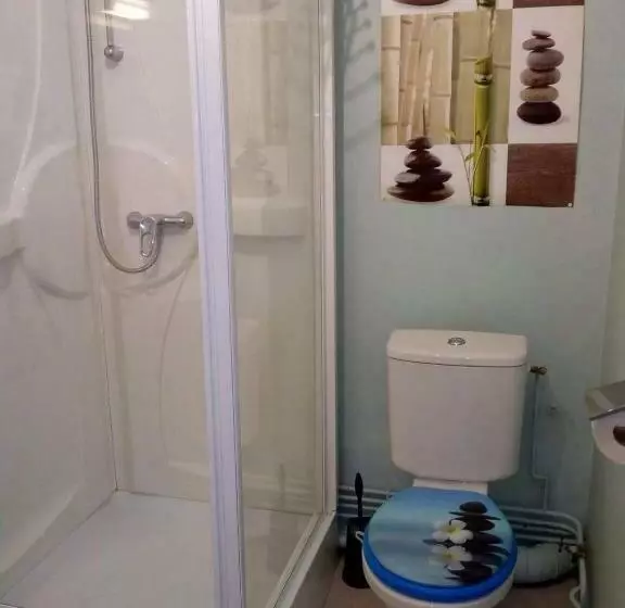 تختخواب و صبحانه Chambre N 1 Centre Ville De Mirecourt