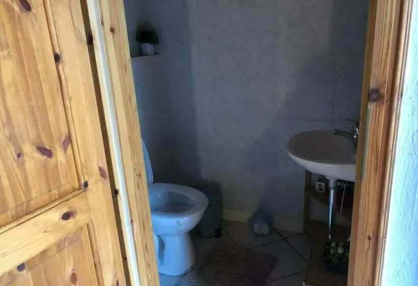 Aamiaismajoitus (B&B) Chambre Spacieuse Dans Joli Village Alsacien