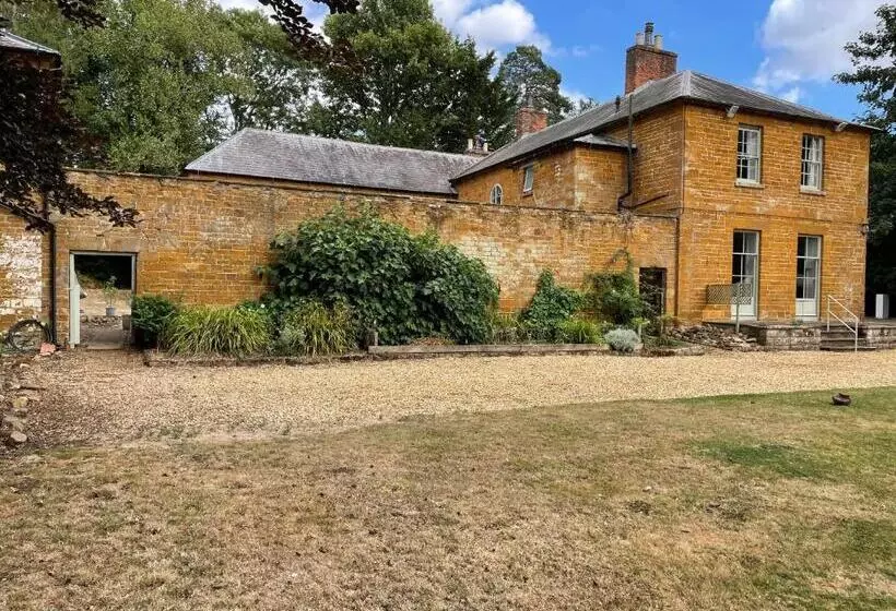 Aamiaismajoitus (B&B) The Old Vicarage