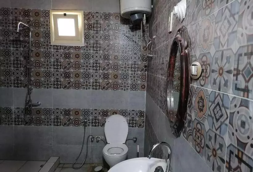 تختخواب و صبحانه Winji Guest House