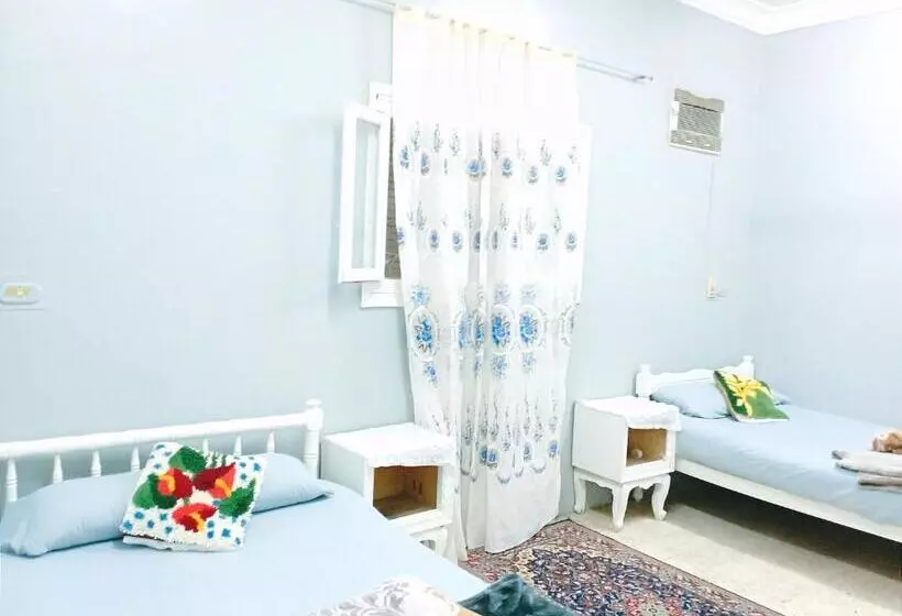 تختخواب و صبحانه Winji Guest House