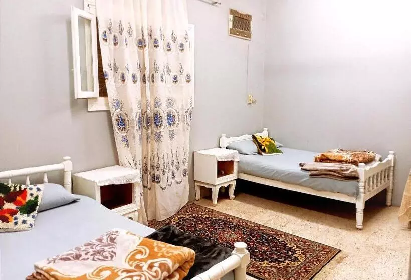 تختخواب و صبحانه Winji Guest House