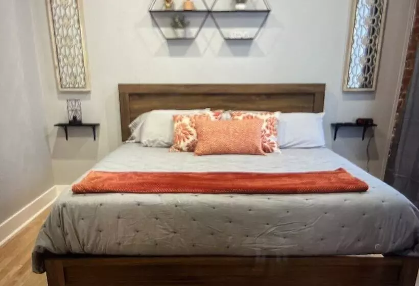 Hotelli Brickhouse Loft   A Boutique