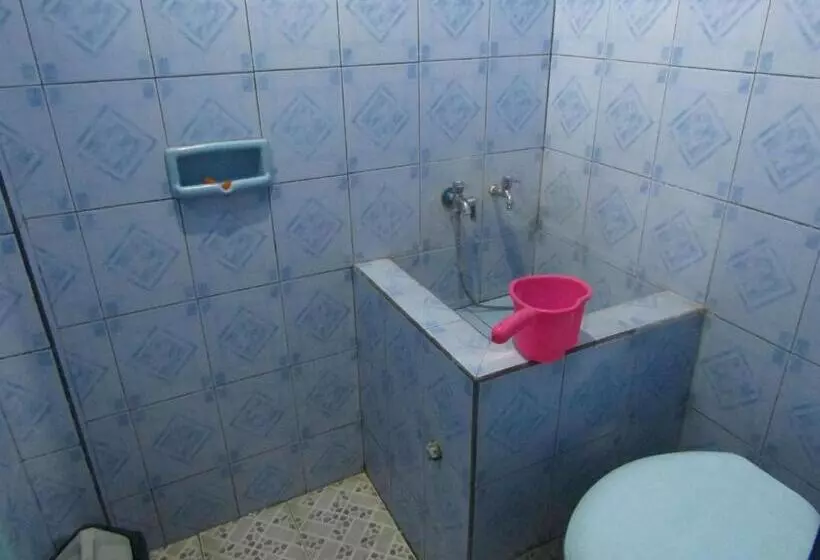 هتل Penginapan Melati Sarangan