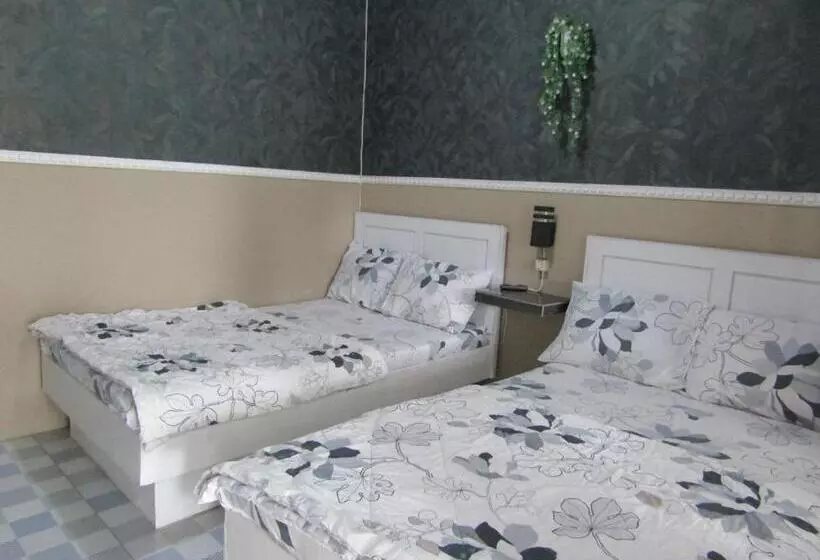 هتل Penginapan Melati Sarangan