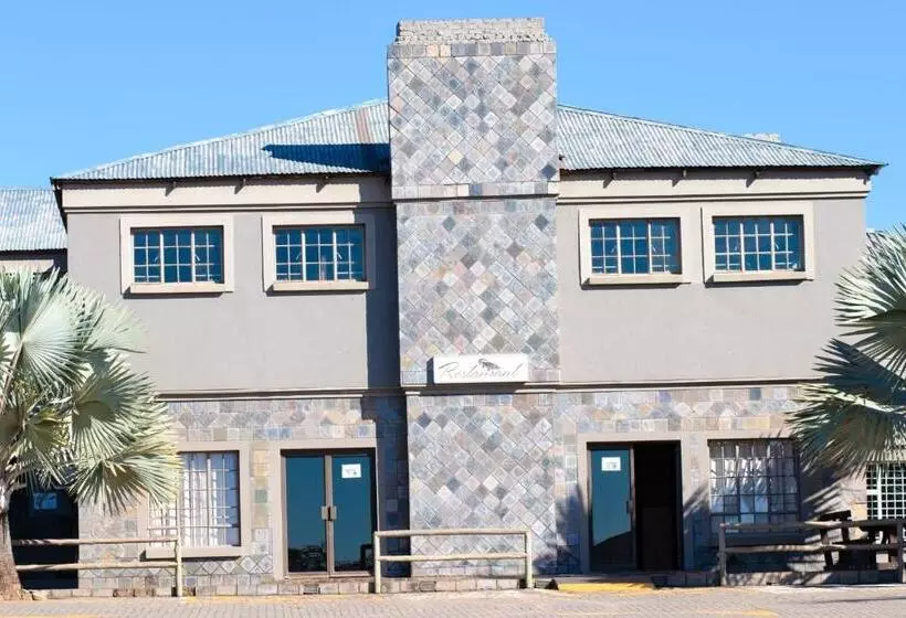 ホテル Sima Silver Lodge