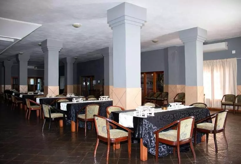 ホテル Sima Silver Lodge