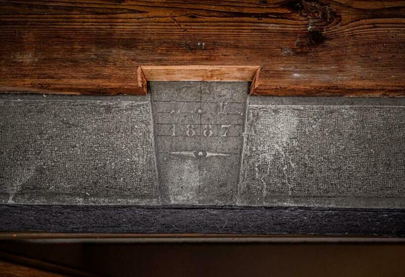 ホテル The Alpichalets Retreat