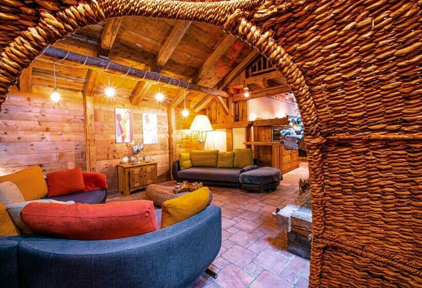 ホテル The Alpichalets Retreat